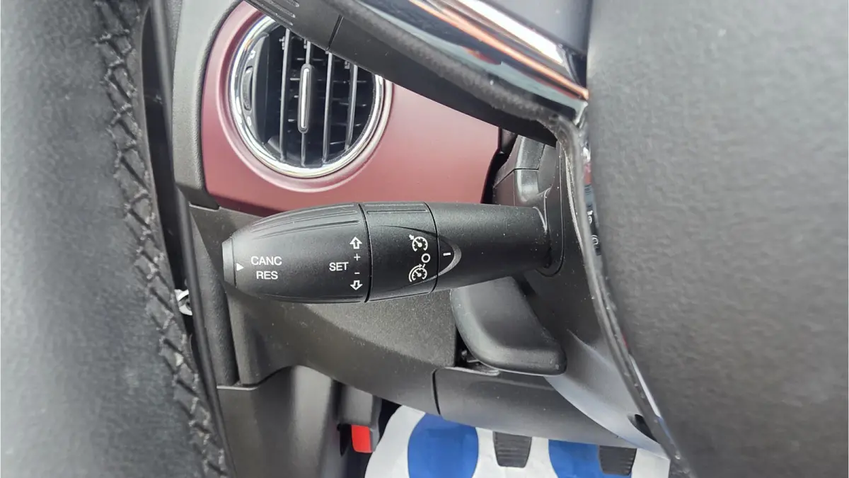 1.0 Hybrid Star | Clima | Apple/Android Carplay | 16" velgen