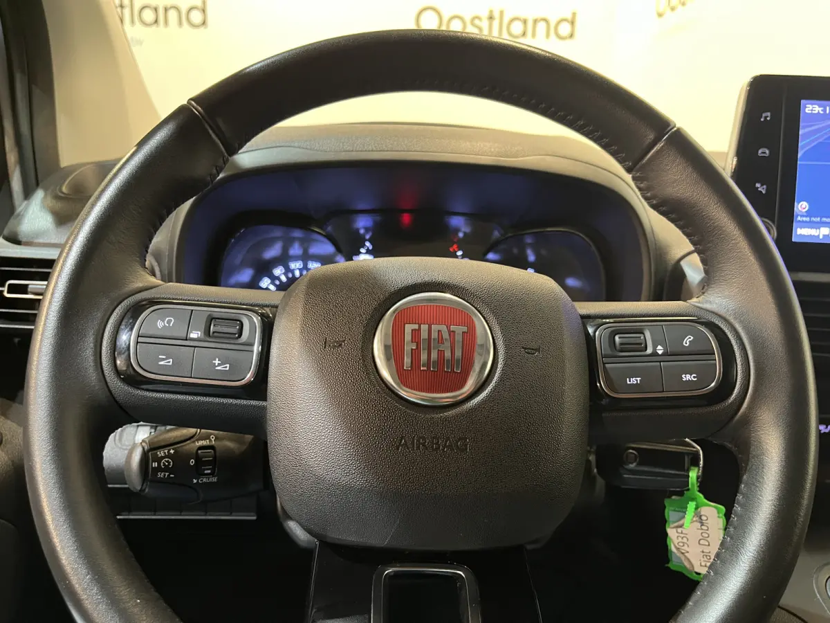 1.5 BlueHDi 100 PK L1 / Euro 6 / Airco / CarPlay / Cruise Control / Camera / Navigatie / 68.900 KM !!