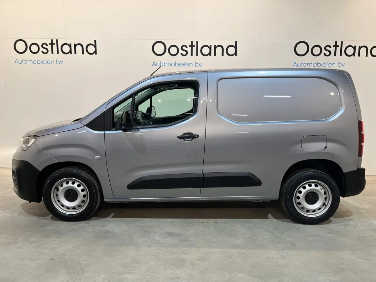 1.5 BlueHDi 100 PK L1 / Euro 6 / Airco / CarPlay / Cruise Control / Camera / Navigatie / 68.900 KM !!