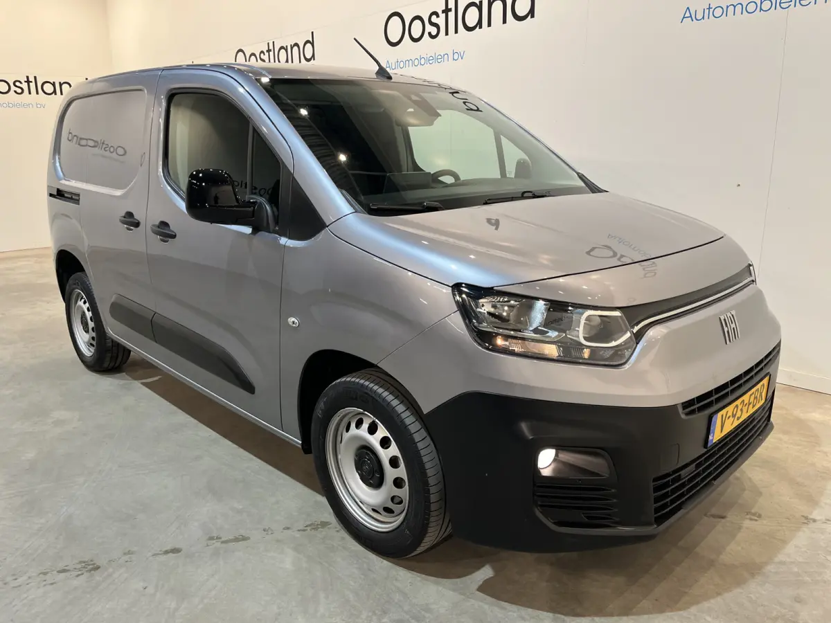 1.5 BlueHDi 100 PK L1 / Euro 6 / Airco / CarPlay / Cruise Control / Camera / Navigatie / 68.900 KM !!
