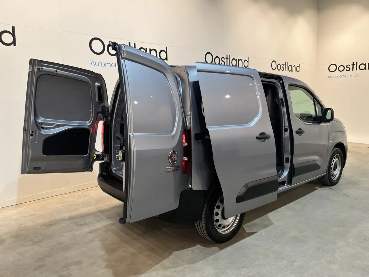 1.5 BlueHDi 100 PK L1 / Euro 6 / Airco / CarPlay / Cruise Control / Camera / Navigatie / 68.900 KM !!