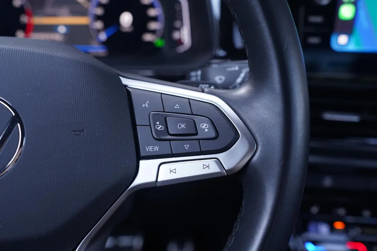 1.5 TSI R-Line NAP 2e Eig. Rijklaar R-line int./ext. Apple/Android Led koplampen Camera Stoelverwarming PDC v+a Digital Cockpit