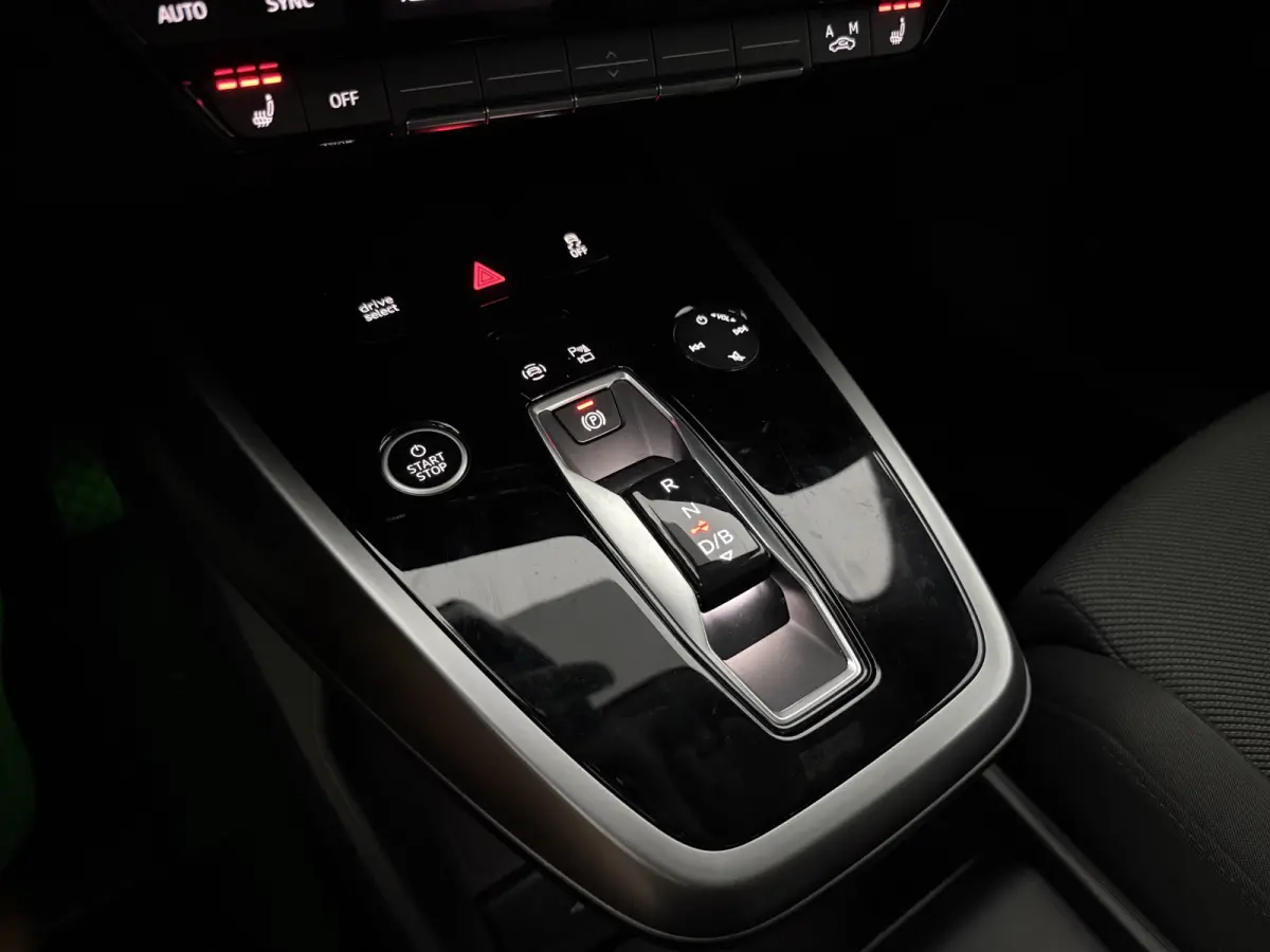 50 Quattro Launch edition 77 kWh | Snelladen | SOH 82% | Virtual | Camera | Sfeer | Carplay | Cruise | Clima | NAP
