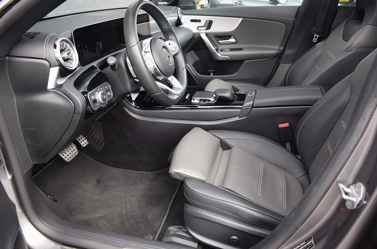 250 Premium Plus*AMG Pakket*PANO*SFEER*BURMESTER*CAMERA*NL-Auto*