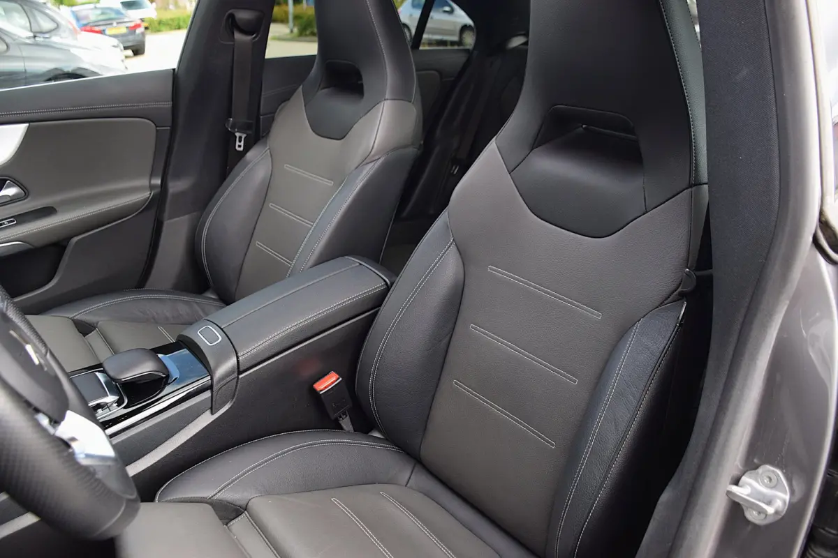 250 Premium Plus*AMG Pakket*PANO*SFEER*BURMESTER*CAMERA*NL-Auto*