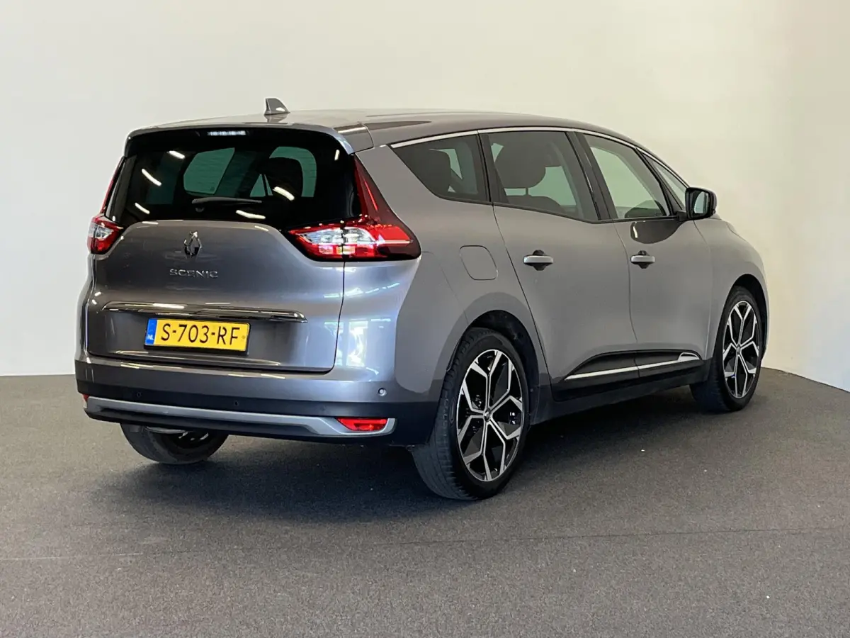 1.3 TCe Techno 7p. Navigatie Cruise Control  Full LED  Privacy Glass  20" LM Velgen  PDC + Camera  Half Leder  Virtual  Cockpit Airco