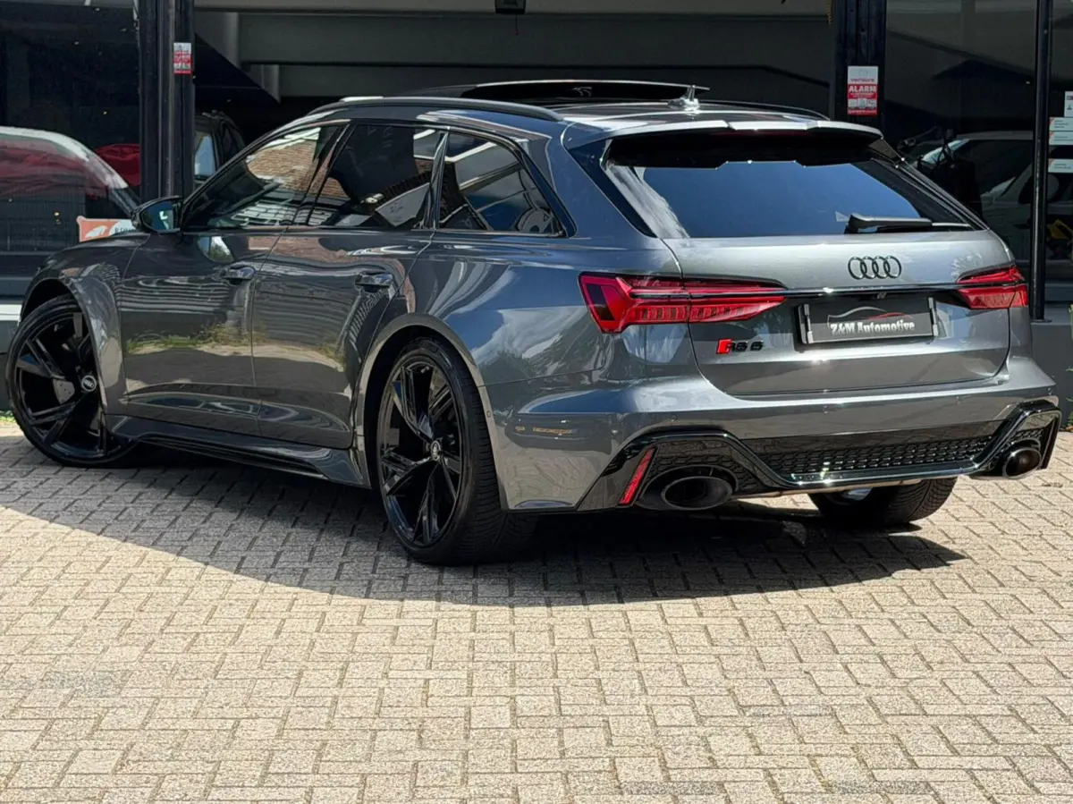 RS 6 TFSI quattro