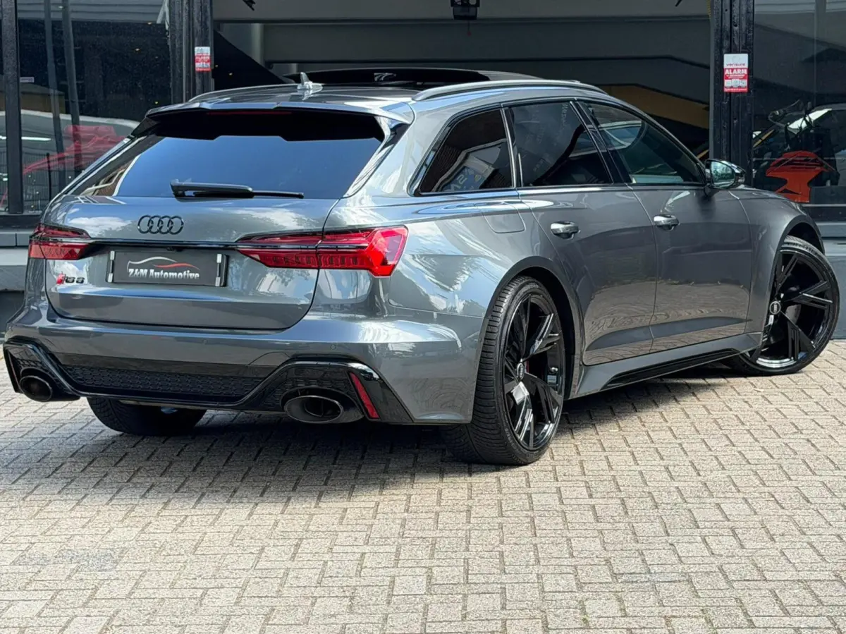 RS 6 TFSI quattro