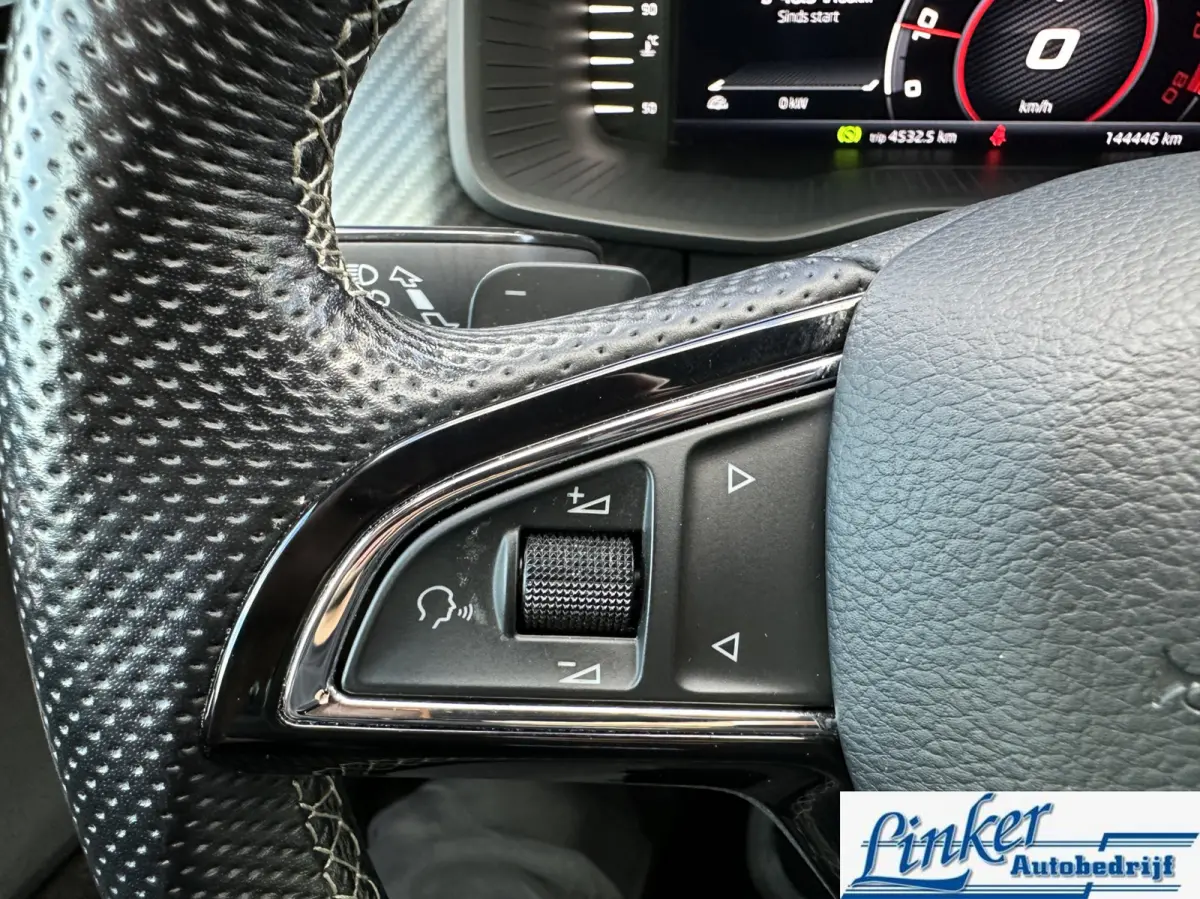 1.5 TSI Sportline Business - NL-AUTO PANO TREKH AUDIO PREMIUM