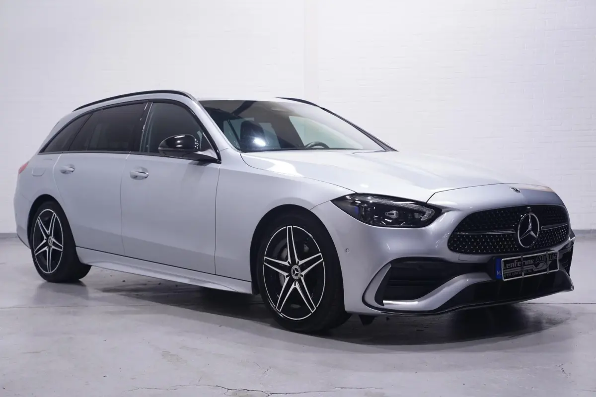 200 Launch Edition AMG Line NAP 1e eigen. nw.prijs:63750.- Navigatie premium-pack wegklapbare-trekhaak electrische-achterklep electrisch verstelbare voorstoelen met memo private-glas ECC led