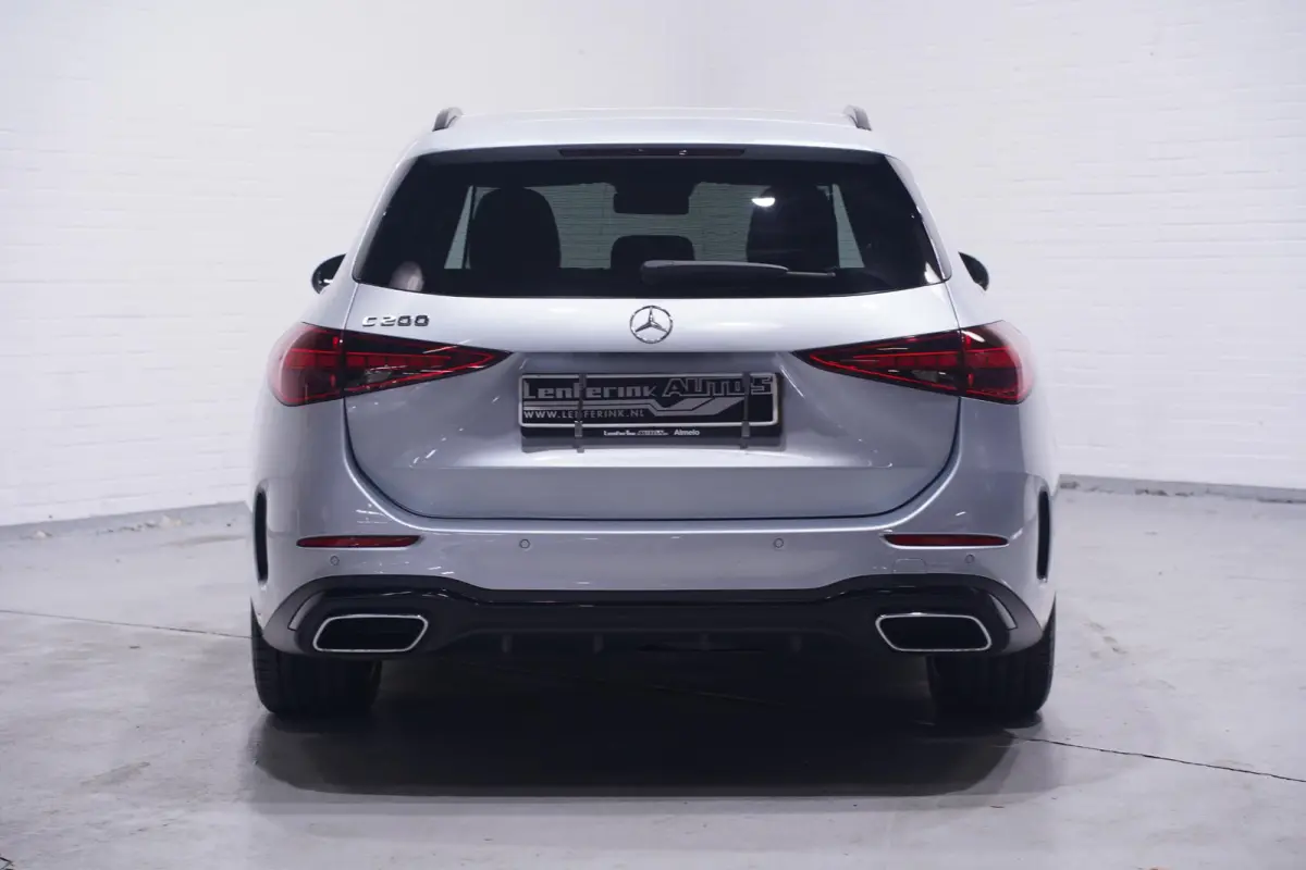 200 Launch Edition AMG Line NAP 1e eigen. nw.prijs:63750.- Navigatie premium-pack wegklapbare-trekhaak electrische-achterklep electrisch verstelbare voorstoelen met memo private-glas ECC led