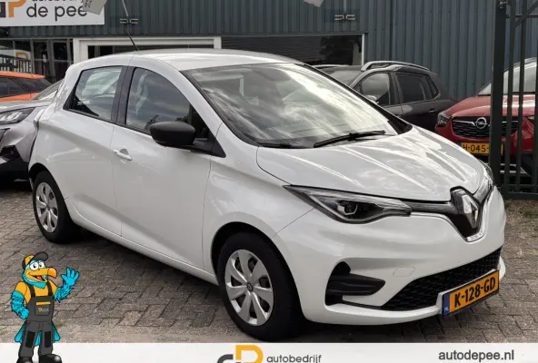 R110 Life 52 kWh incl. accu GARANTIE/KOOPACCU/SOH 93%/CCS-SNELLADEN/CRUISE/CLIMA/CARPLAY/PARK.SENS. rijklaarprijs!