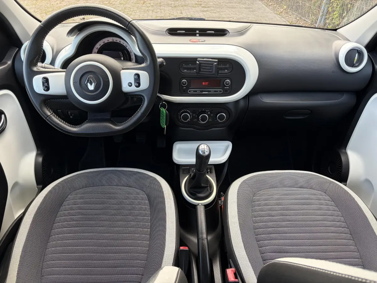 1.0 SCe Dynamique Dealer Onderhouden l Airco l Cruise l Recent beurt gehad l Lm velgen l Weinig Km l N.A.P l Apk tot 05-2027