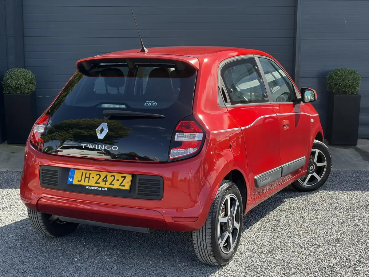 1.0 SCe Dynamique Dealer Onderhouden l Airco l Cruise l Recent beurt gehad l Lm velgen l Weinig Km l N.A.P l Apk tot 05-2027
