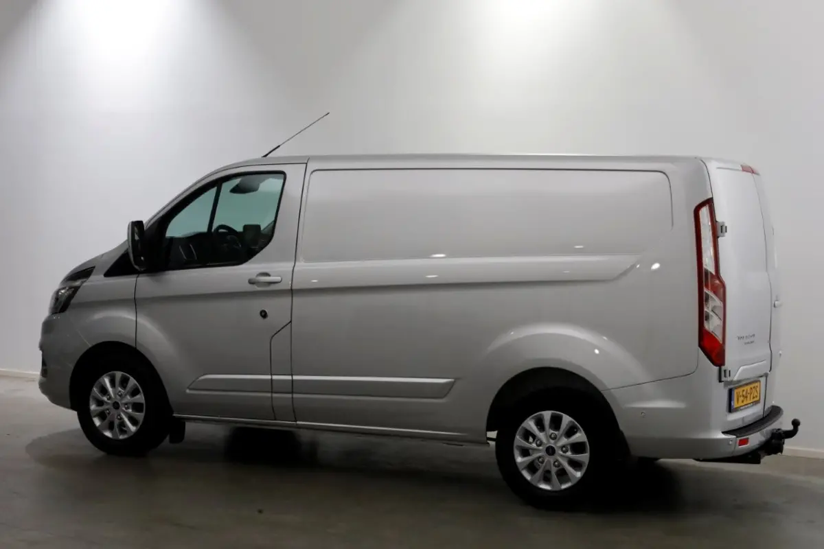 2.0 TDCI 130pk L1H1 Automaat Limited Airco/Navi/Camera 07-2022