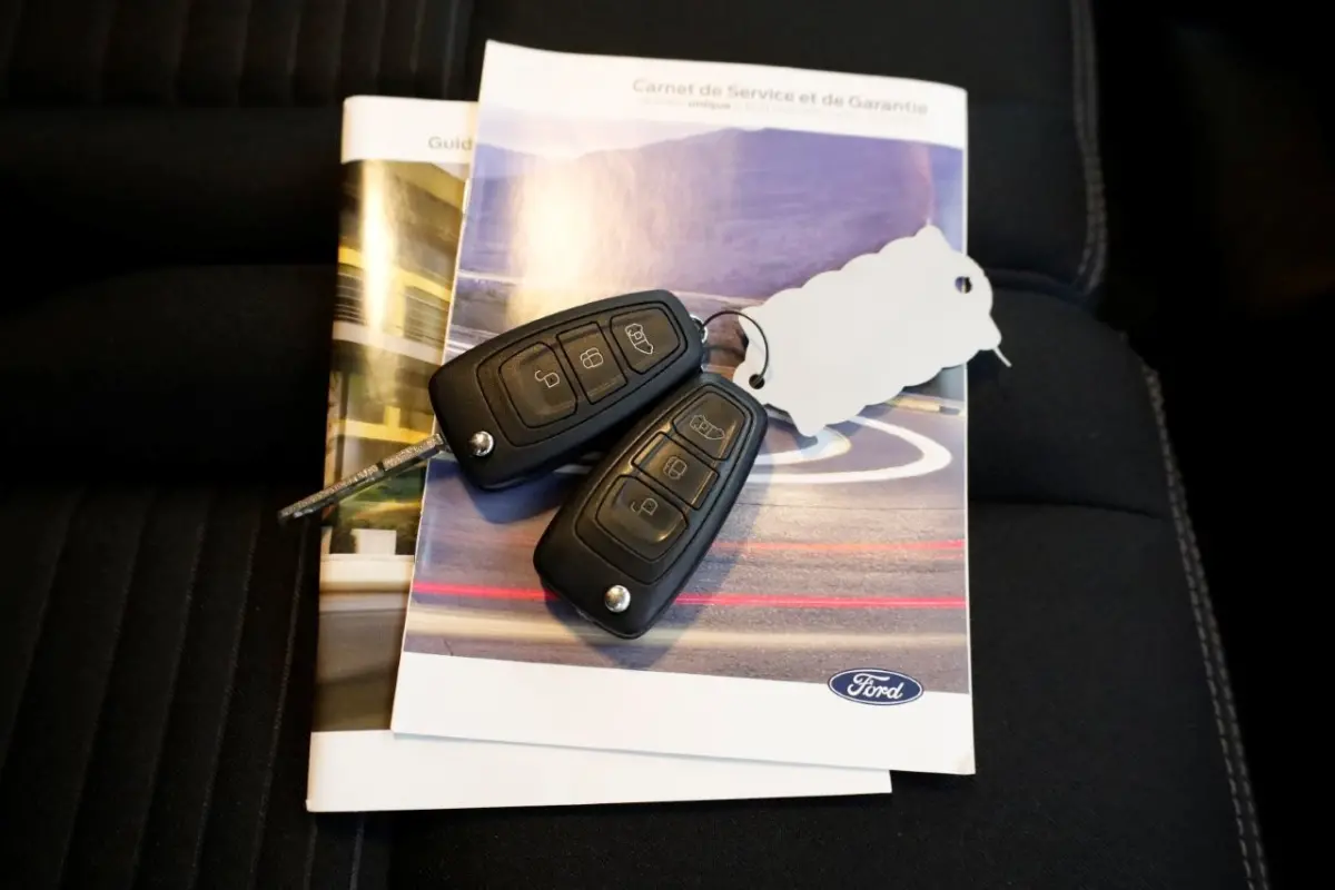 2.0 TDCI 130pk L1H1 Automaat Limited Airco/Navi/Camera 07-2022