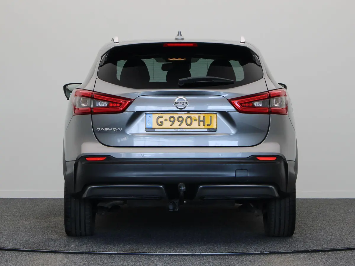 140pk DIG-T N-Connecta | Trekhaak 1300KG | Panoramadak | Climate control | Rondomzicht camera | 19" LMV | Apple carplay/Android auto |