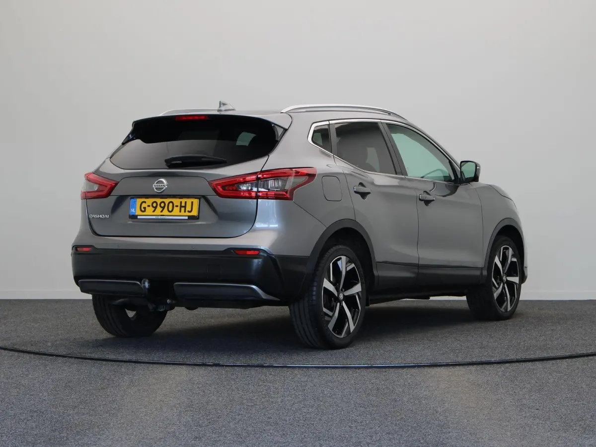 140pk DIG-T N-Connecta | Trekhaak 1300KG | Panoramadak | Climate control | Rondomzicht camera | 19" LMV | Apple carplay/Android auto |