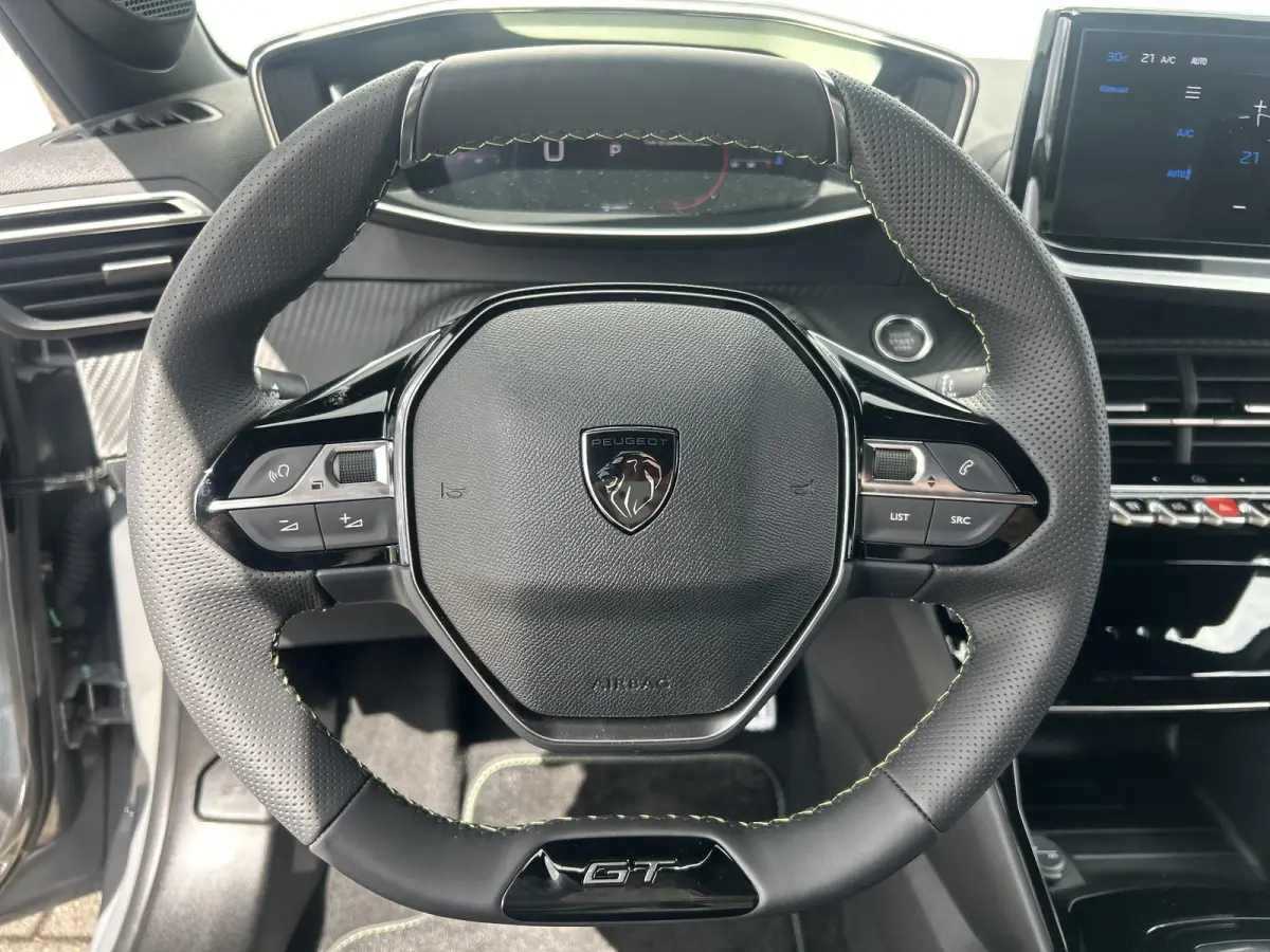 1.2 Hybrid 145 e-DCS6 GT | Camera | Adaptieve cruise control | Elektrische stoel | Apple Carplay/Android Auto