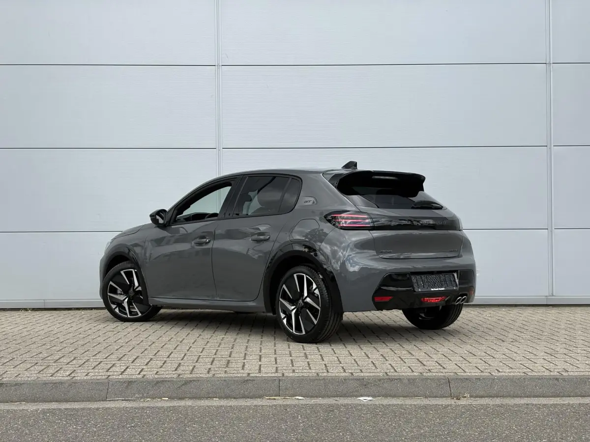 1.2 Hybrid 145 e-DCS6 GT | Camera | Adaptieve cruise control | Elektrische stoel | Apple Carplay/Android Auto