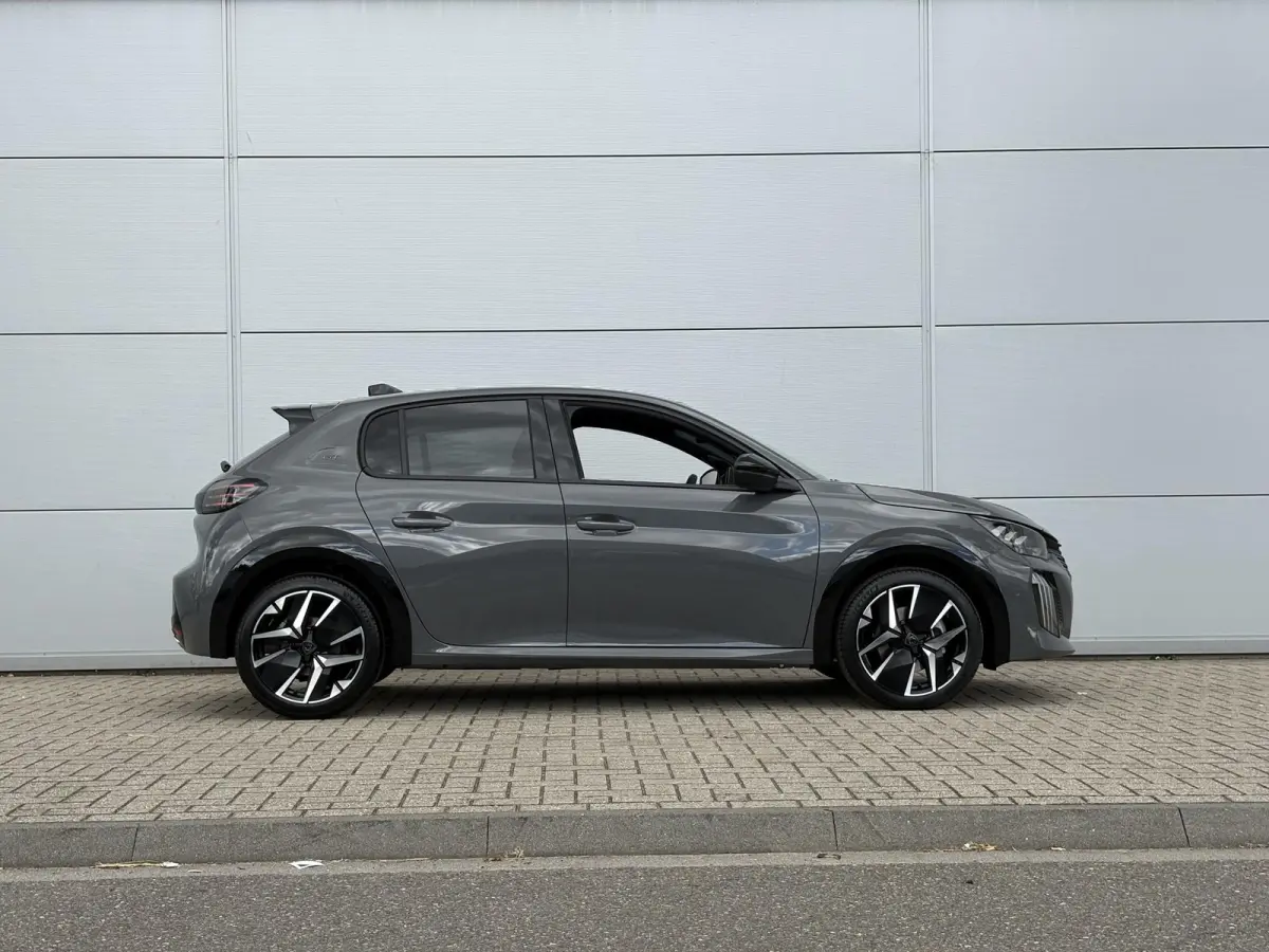 1.2 Hybrid 145 e-DCS6 GT | Camera | Adaptieve cruise control | Elektrische stoel | Apple Carplay/Android Auto