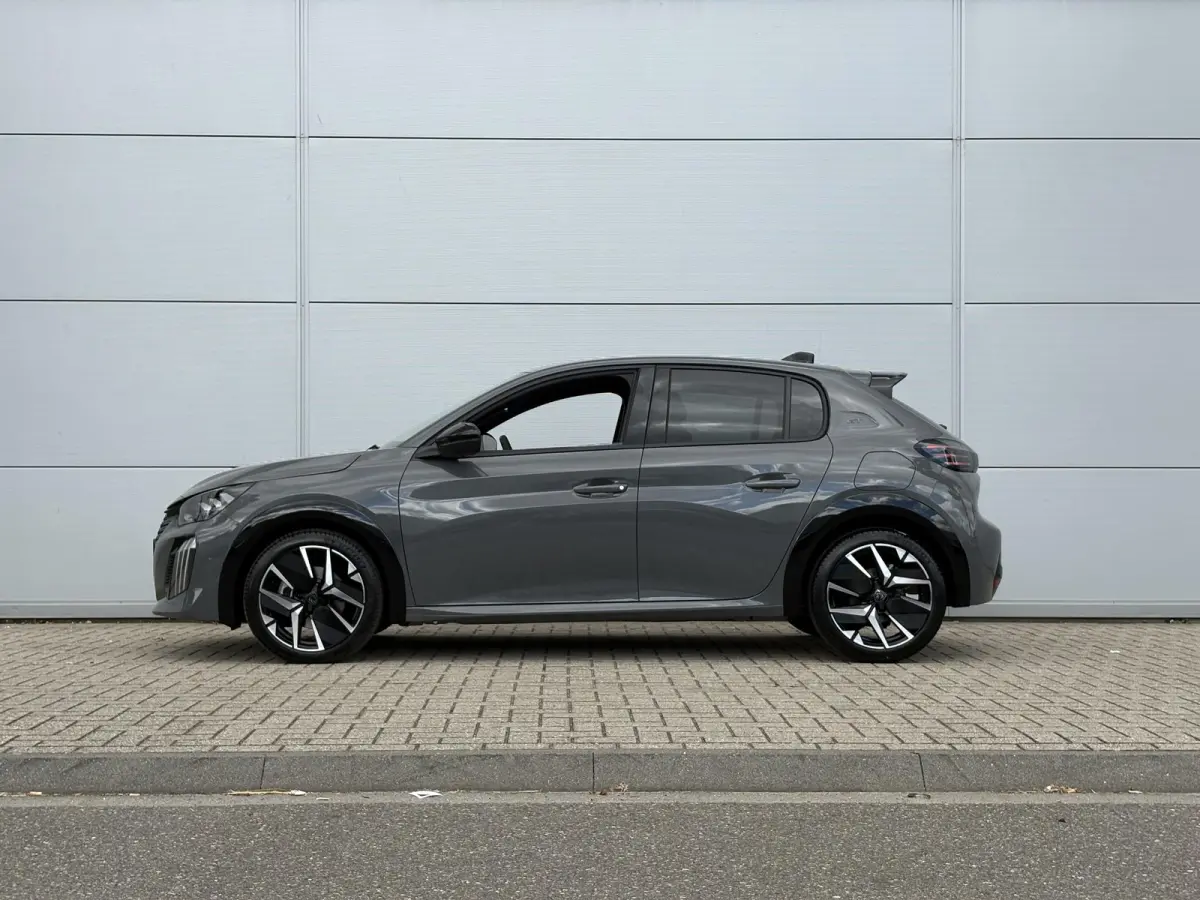 1.2 Hybrid 145 e-DCS6 GT | Camera | Adaptieve cruise control | Elektrische stoel | Apple Carplay/Android Auto