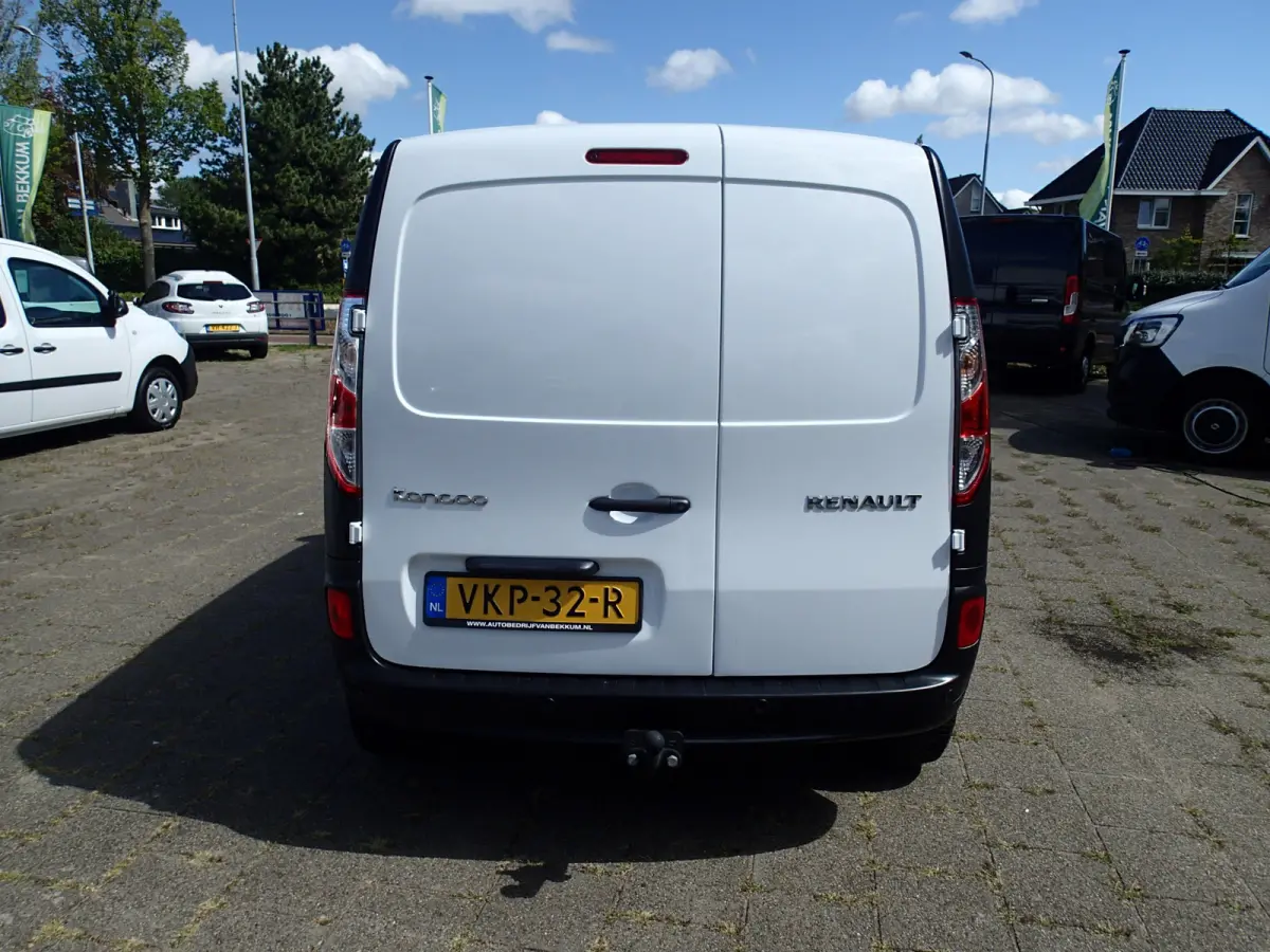 1.5 Blue dCi 80 Comfort VOORZIEN VAN AIRCO+CRUISE+TREKHAAK !!!