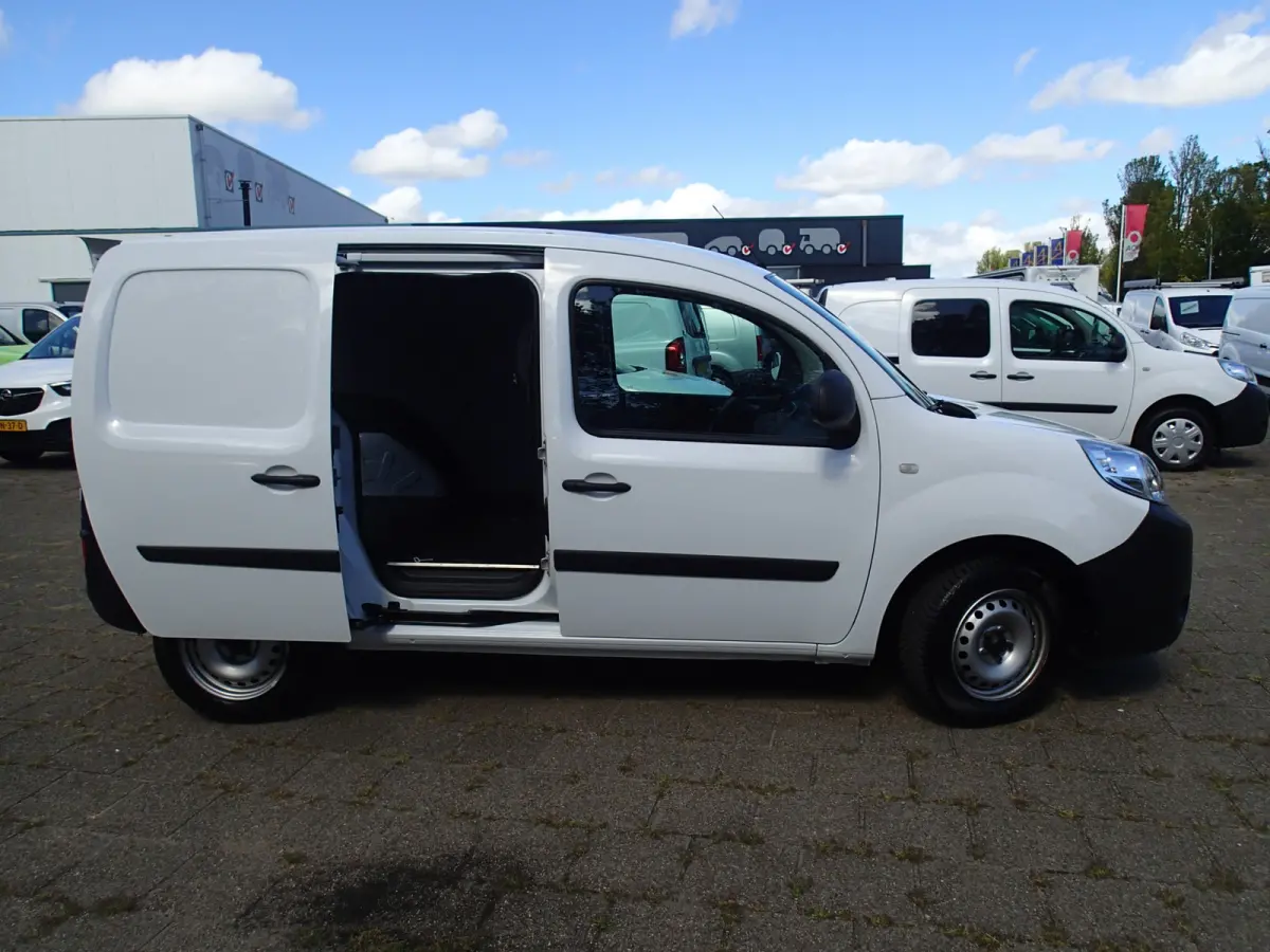 1.5 Blue dCi 80 Comfort VOORZIEN VAN AIRCO+CRUISE+TREKHAAK !!!