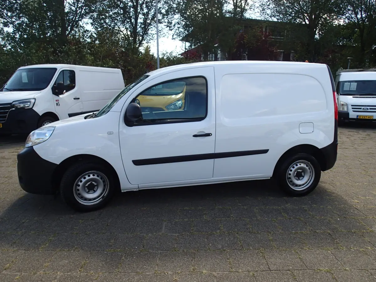 1.5 Blue dCi 80 Comfort VOORZIEN VAN AIRCO+CRUISE+TREKHAAK !!!