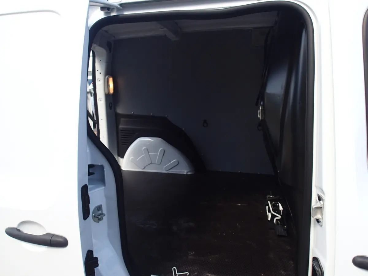 1.5 Blue dCi 80 Comfort VOORZIEN VAN AIRCO+CRUISE+TREKHAAK !!!