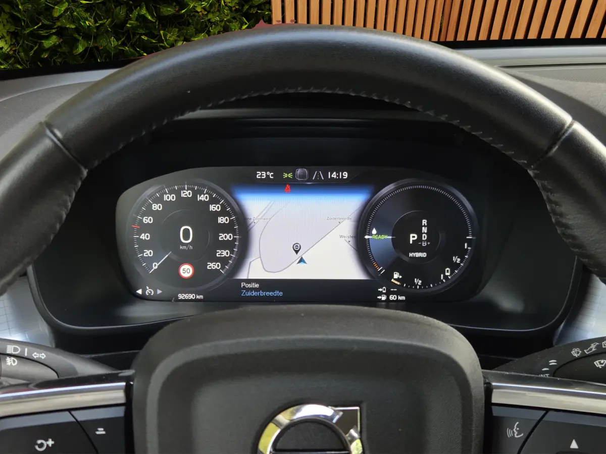 1.5 T5 Business Pro | Camera | Keyless | Navigatie | 18" Velgen