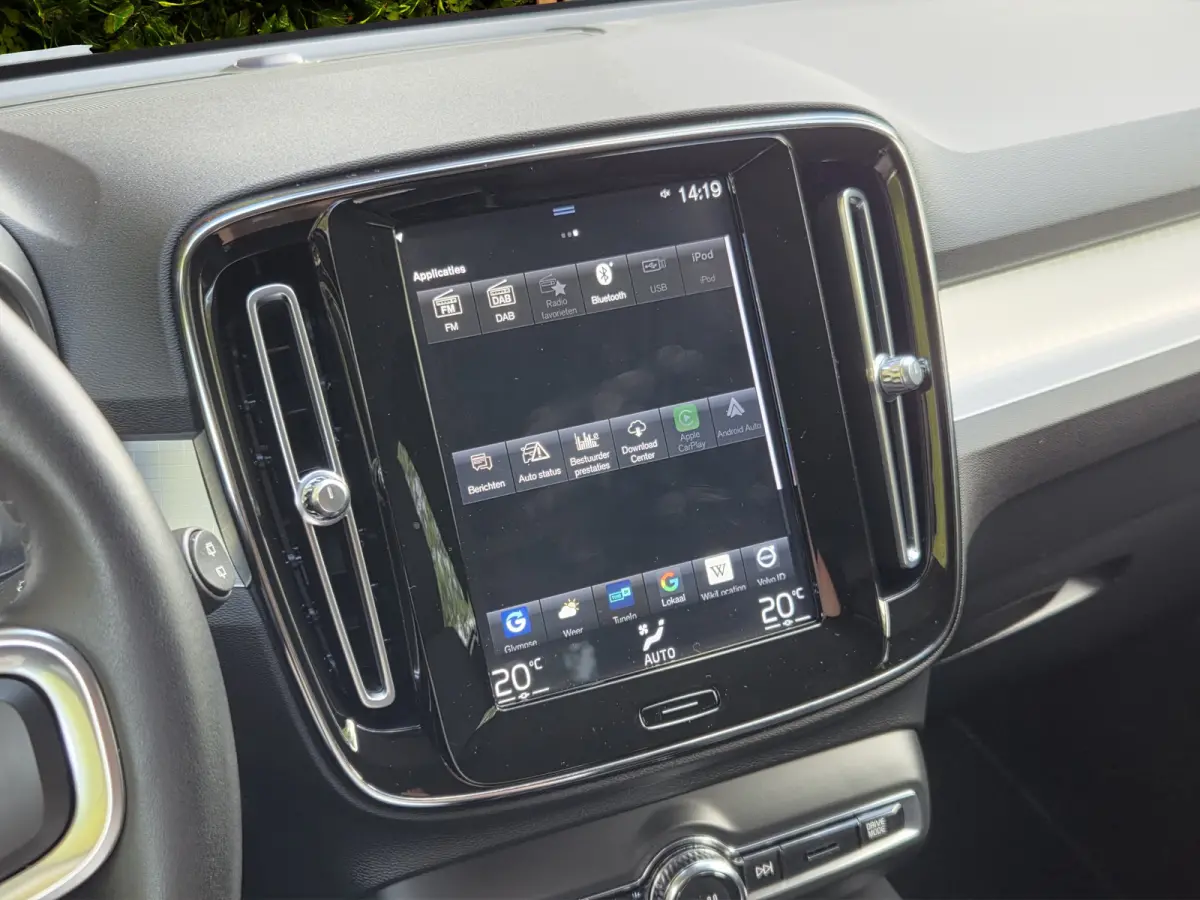 1.5 T5 Business Pro | Camera | Keyless | Navigatie | 18" Velgen