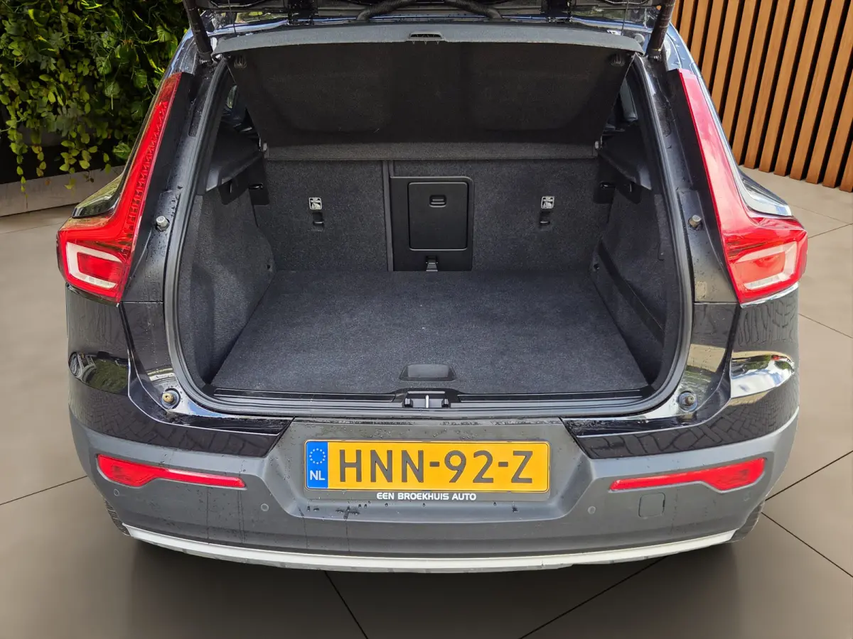 1.5 T5 Business Pro | Camera | Keyless | Navigatie | 18" Velgen
