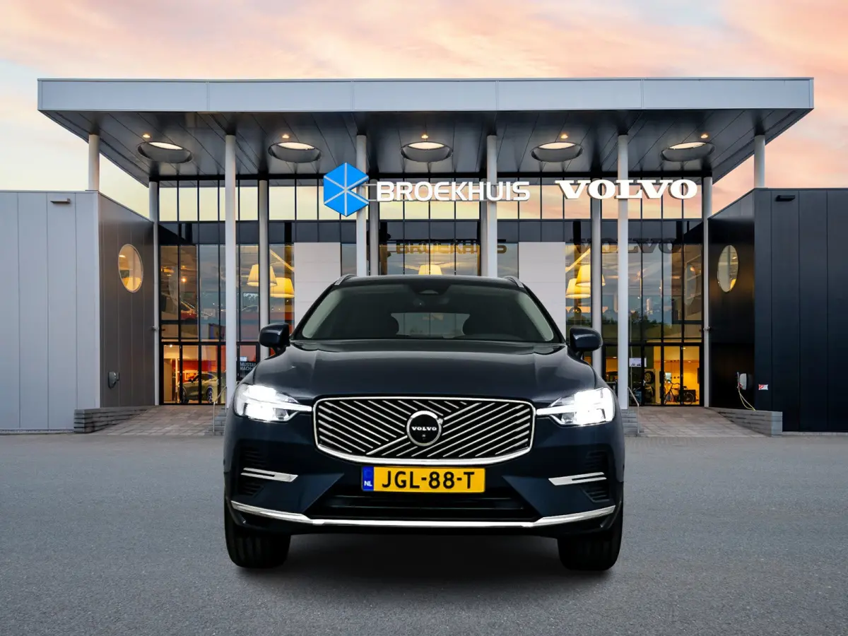T6 350PK AWD Plus Bright | Trekhaak | 360 Camera | Getint Glas | Harman Kardon | Elektr. verst. Stoelen | Stoel/Stuur/Achterbankverwarming | Adaptieve Cruise | BLIS