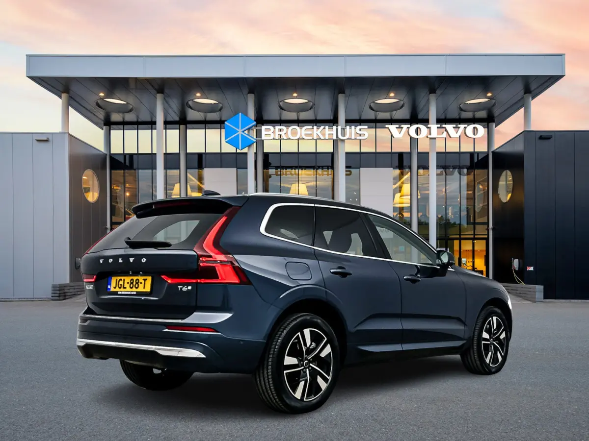 T6 350PK AWD Plus Bright | Trekhaak | 360 Camera | Getint Glas | Harman Kardon | Elektr. verst. Stoelen | Stoel/Stuur/Achterbankverwarming | Adaptieve Cruise | BLIS