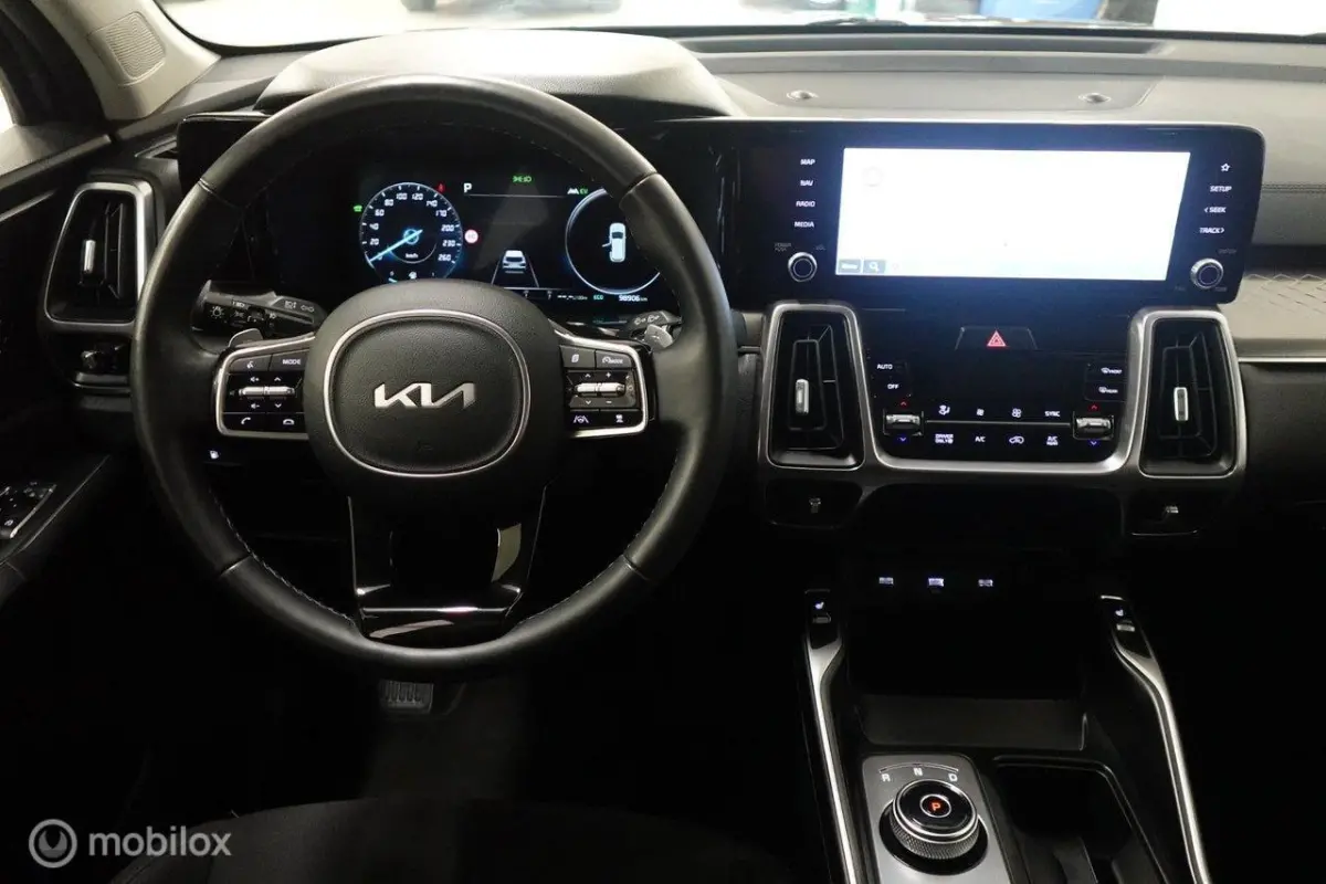1.6 T-GDI Plug-in Hybrid 4WD DynamicLine 7p.