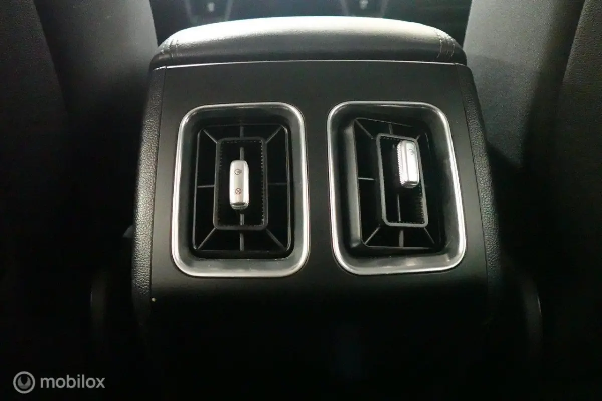 1.6 T-GDI Plug-in Hybrid 4WD DynamicLine 7p.