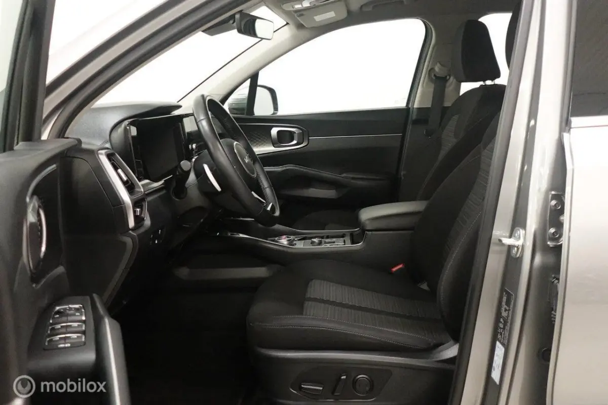 1.6 T-GDI Plug-in Hybrid 4WD DynamicLine 7p.