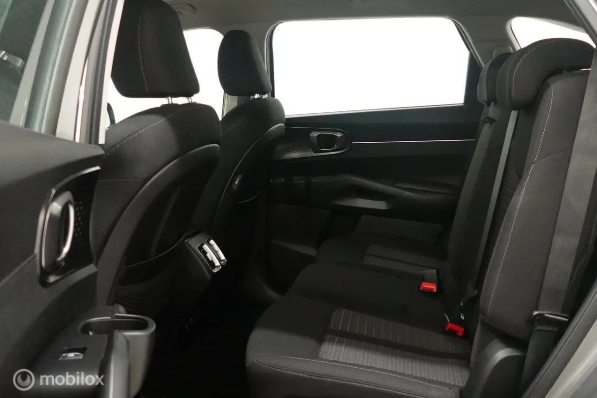 1.6 T-GDI Plug-in Hybrid 4WD DynamicLine 7p.