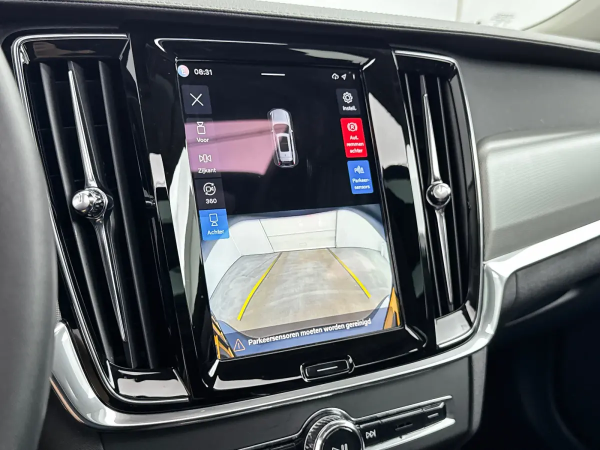 B5 Ultimate Bright | 20" | 360 Camera | Head-Up | Harman Kardon | Elektr. verst. Stoelen | Panoramadak | Parkeerverwarming | Leder Dashboard