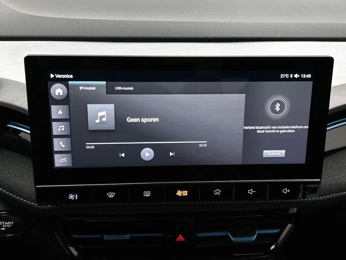 MG5 Electric Long Range Luxury 61 kWh SOH 96.78%| ACHTERUITRIJCAMERA | APPLE CARPLAY - ANDROID AUTO | CLIMATE CONTROL | CRUISE CONTROL | RIJSTROOKHULP | PARKEERSENSOREN |