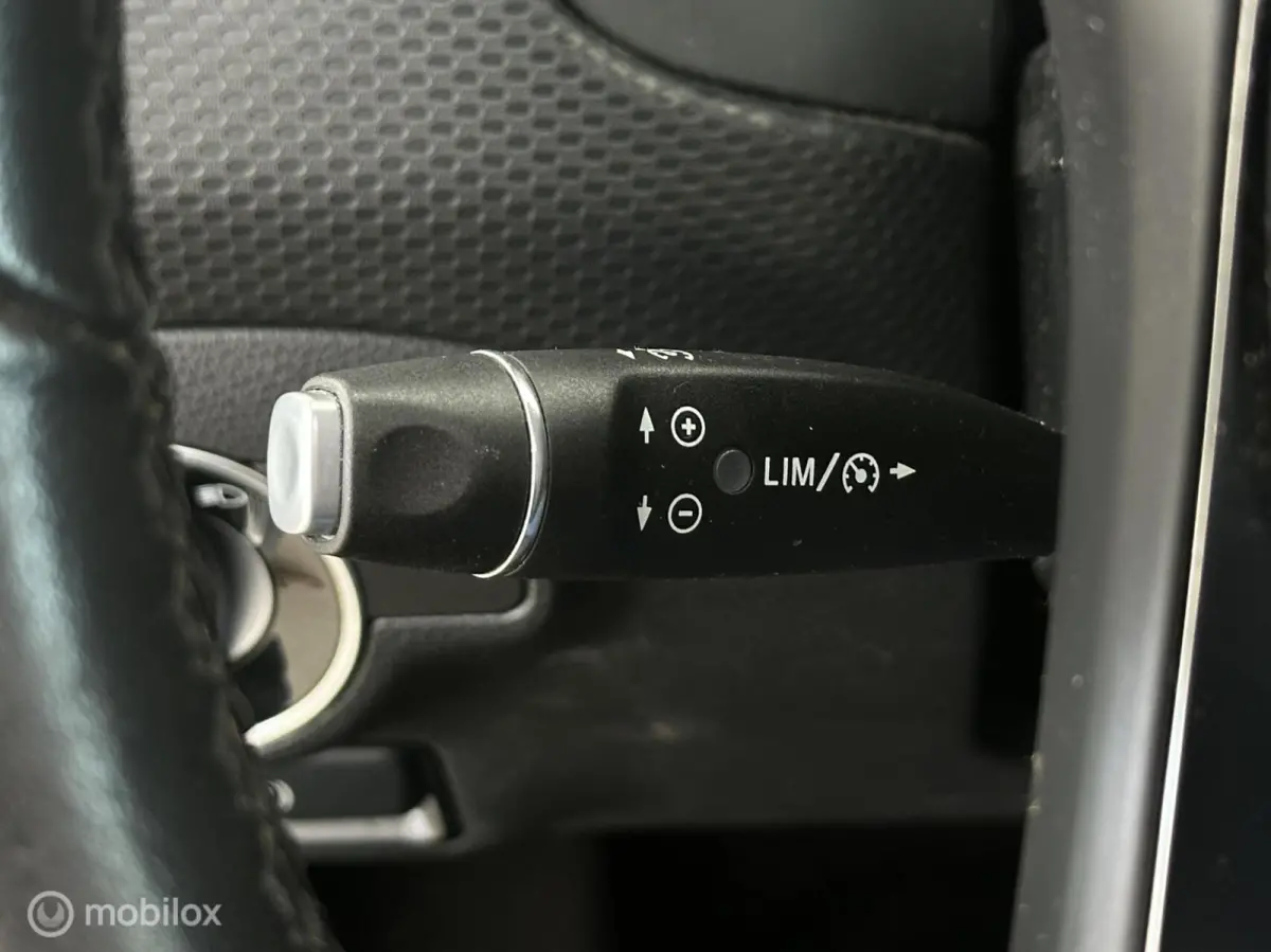 180 Prestige NAP/PANO/AUT./18'AMG/LED.KOPLAMPEN