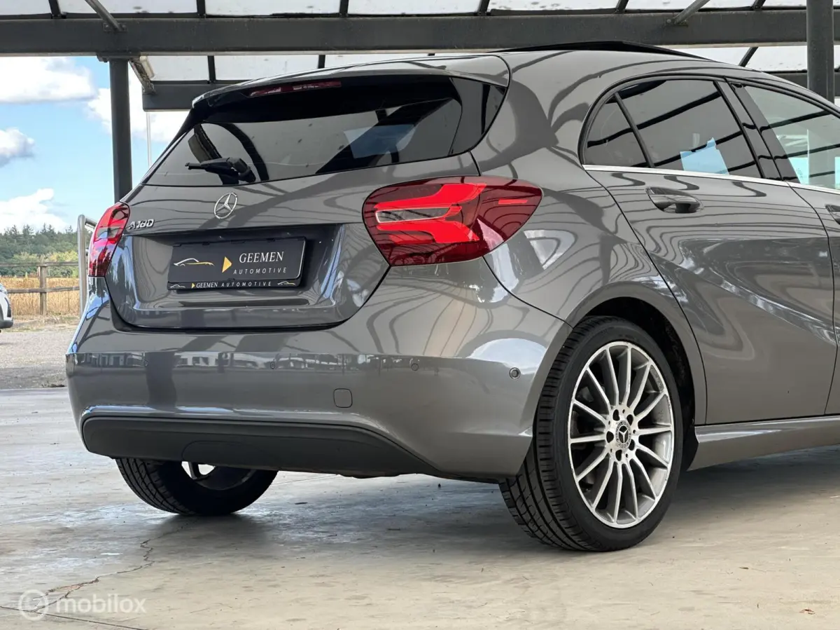 180 Prestige NAP/PANO/AUT./18'AMG/LED.KOPLAMPEN