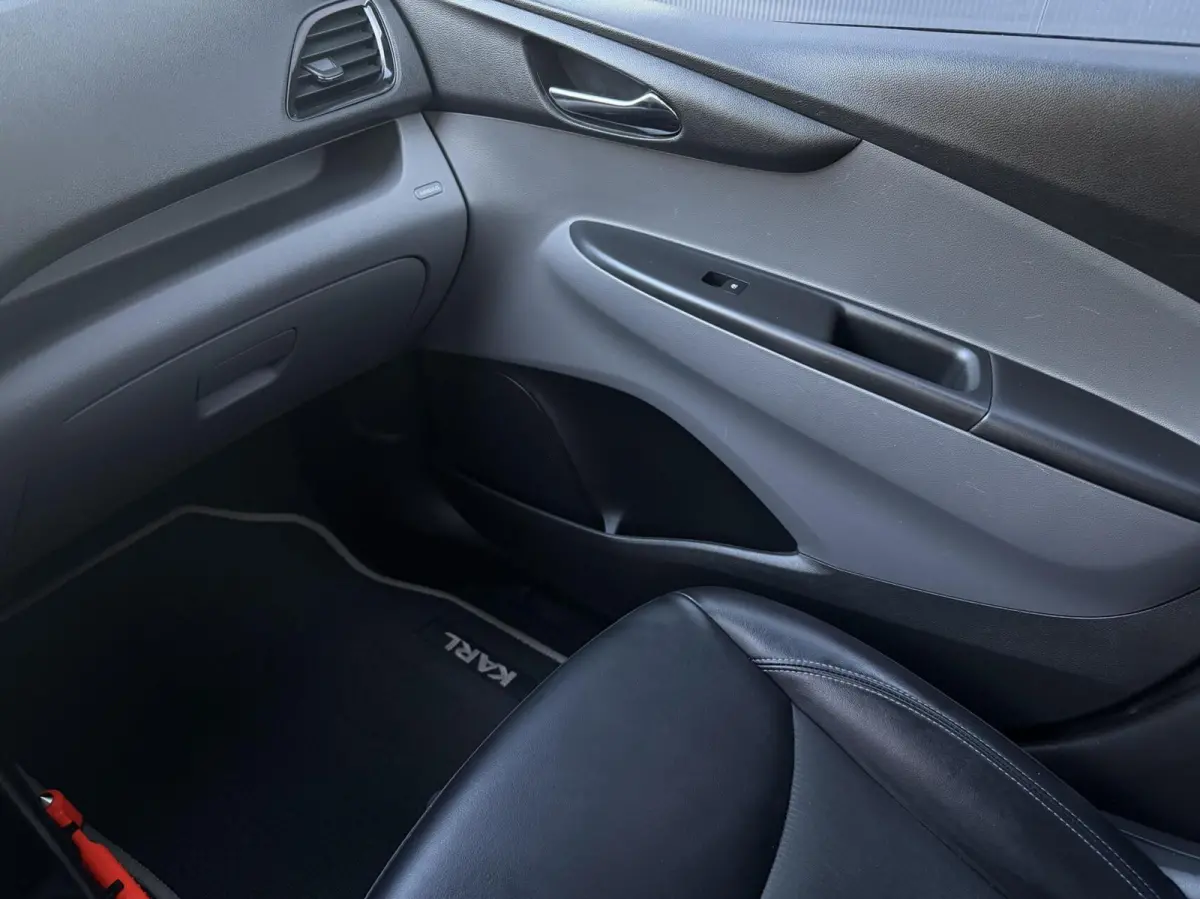 1.0 ecoFLEX Innovation 1e Eig PDC Cruise Automaat