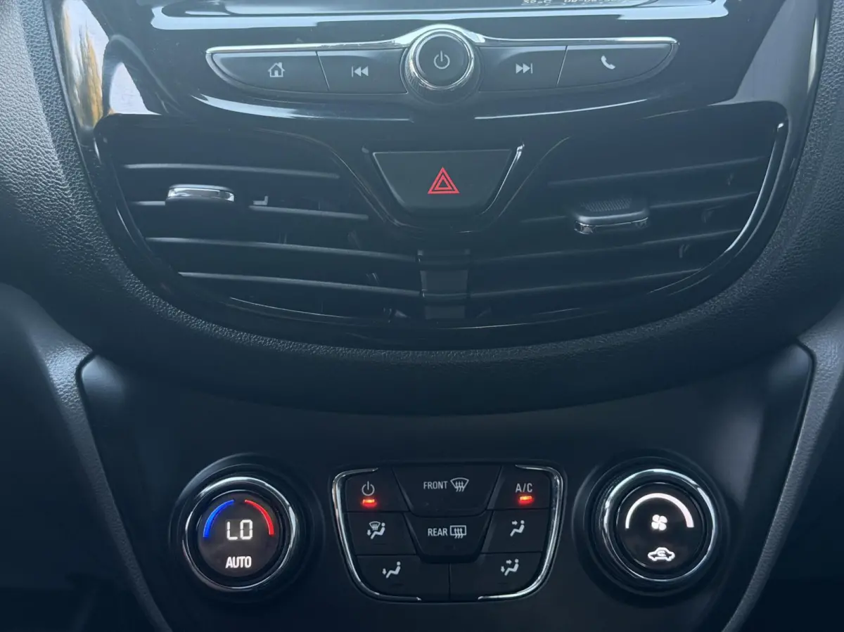 1.0 ecoFLEX Innovation 1e Eig PDC Cruise Automaat