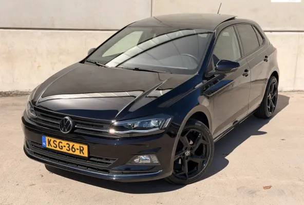 1.0 TSI Highline DSG BTW Pano 17' R-Line Virtual Camera CarPlay Navi LED ACC