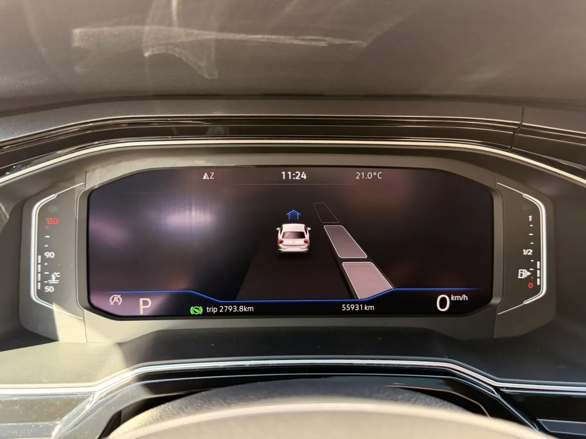 1.0 TSI Highline DSG BTW Pano 17' R-Line Virtual Camera CarPlay Navi LED ACC