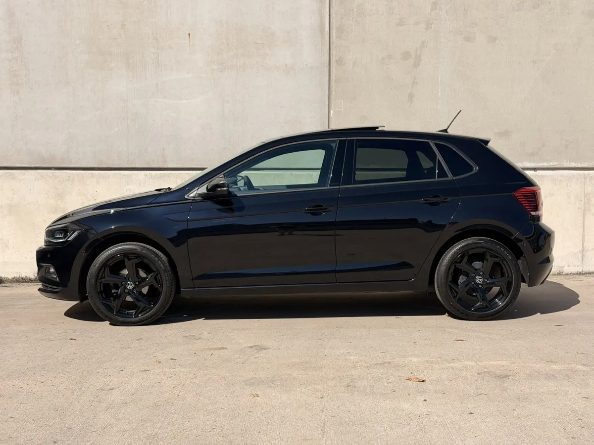 1.0 TSI Highline DSG BTW Pano 17' R-Line Virtual Camera CarPlay Navi LED ACC