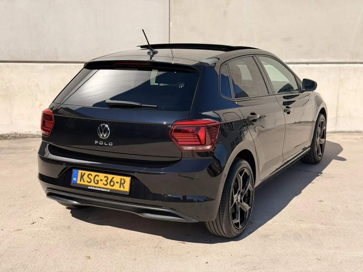1.0 TSI Highline DSG BTW Pano 17' R-Line Virtual Camera CarPlay Navi LED ACC