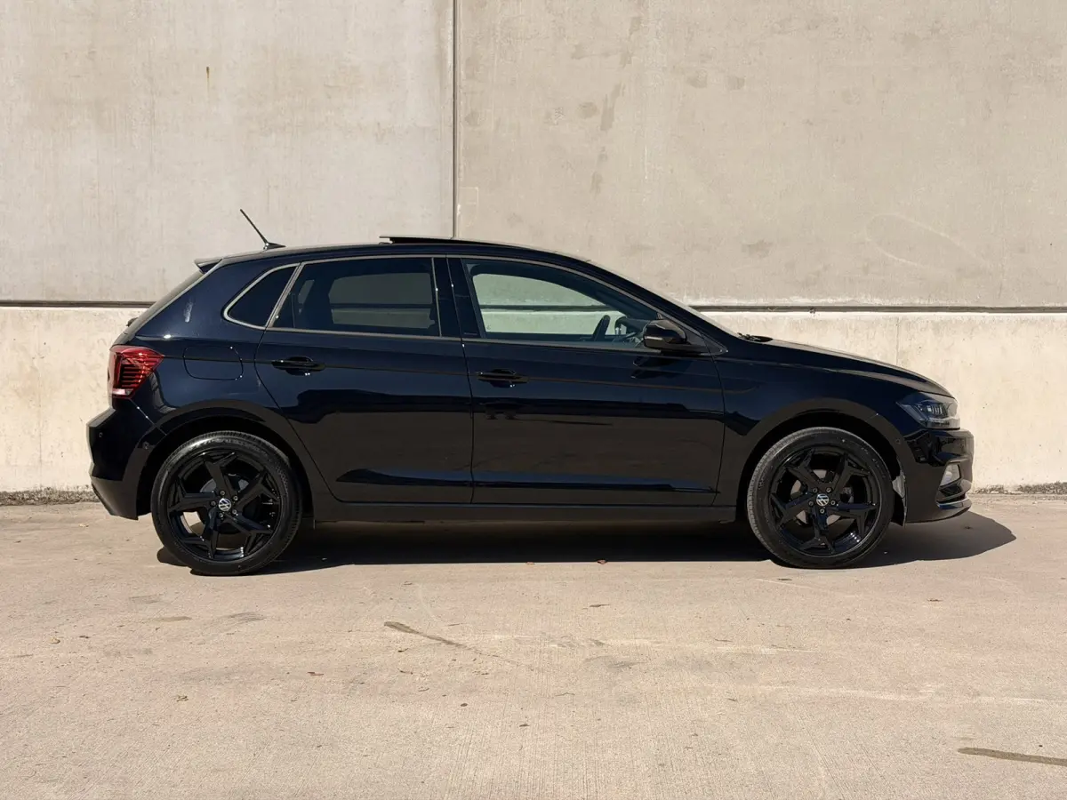 1.0 TSI Highline DSG BTW Pano 17' R-Line Virtual Camera CarPlay Navi LED ACC
